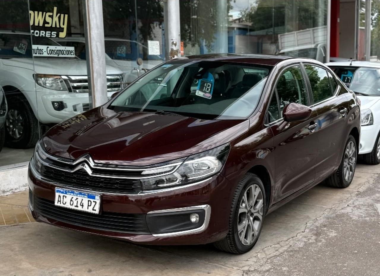 Citroen C4 Lounge 2018 Impecable