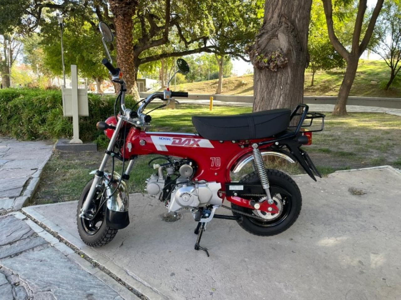 Mondial Dax 70cc, 2022, 1100km, Impecable, Titular, Única Mano (tipo Zanella Hot, Motomel Max)
