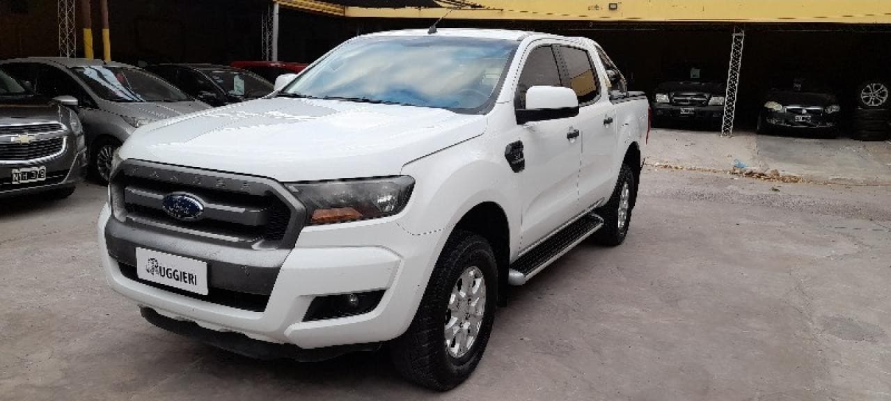 Ford Ranger Xls 3.2 4x2. Año 2017. 122000km. Segunda Mano
