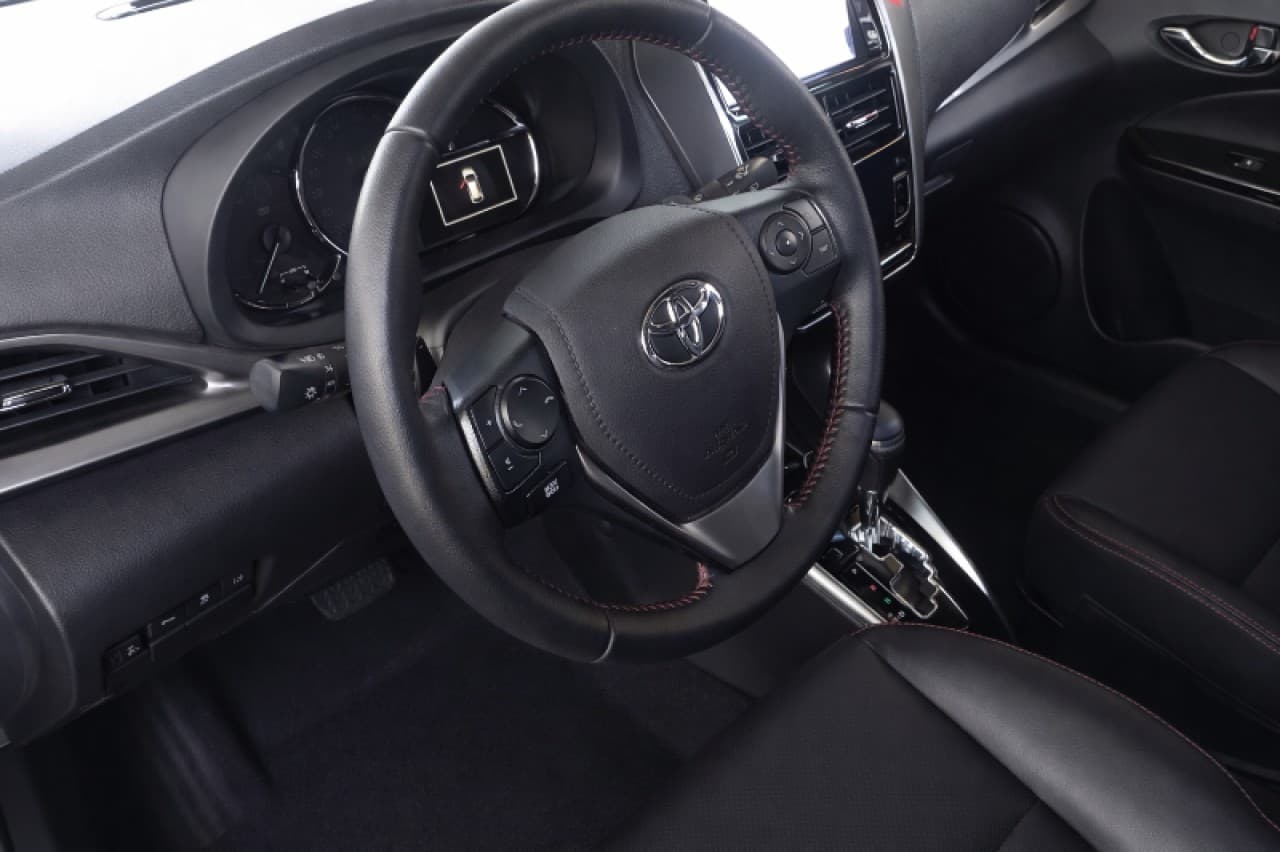 Toyota Yaris S (el Más Full) 10.000km Igual A 0km