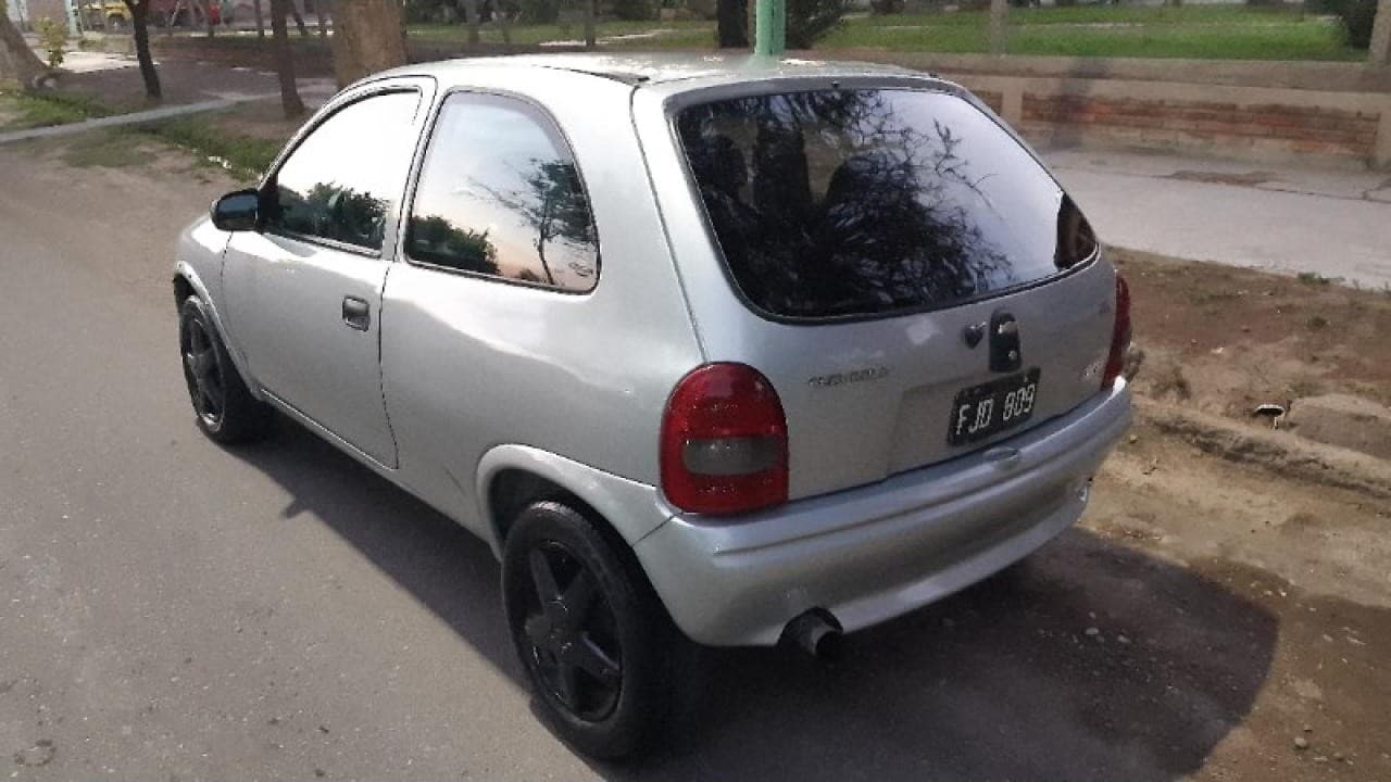 Chevrolet Corsa 1.6 Aire Direreccion Gnc 2006