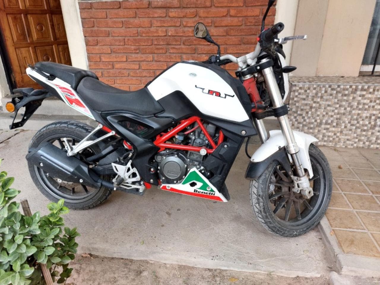 Benelli Tnt 250cc 2019 7.000km