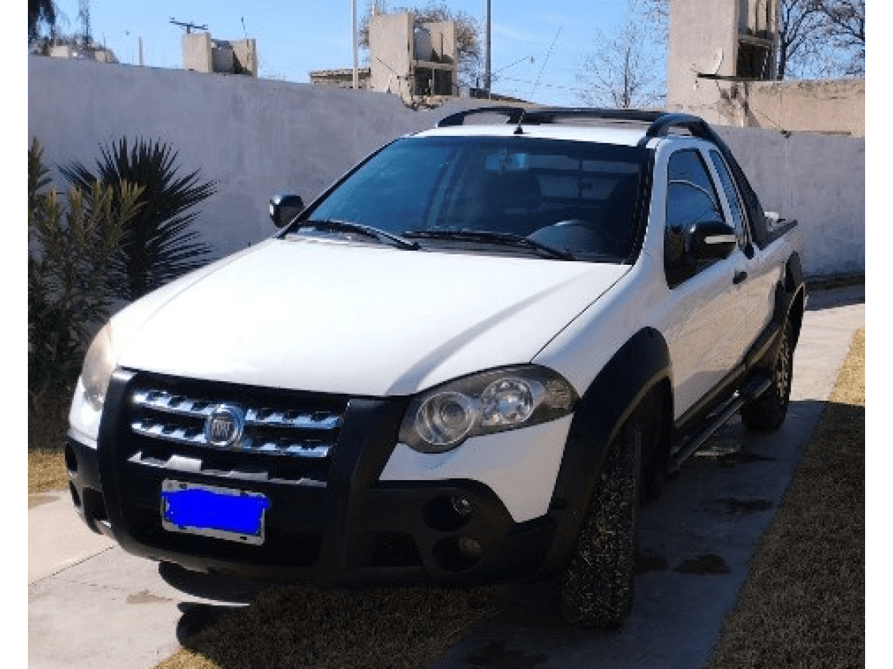 Fiat Strada Año 2012 1.6 Con Alarma Levanta Vidrios Aire Calefacción Cadeneta Nafta Está A Mí Nombre Se Va Tranferida