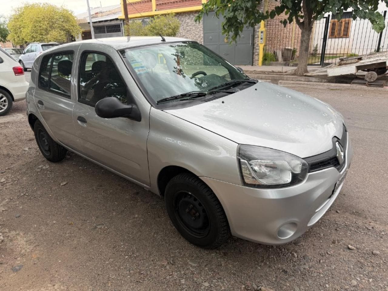 Renault Clio Mío 2015