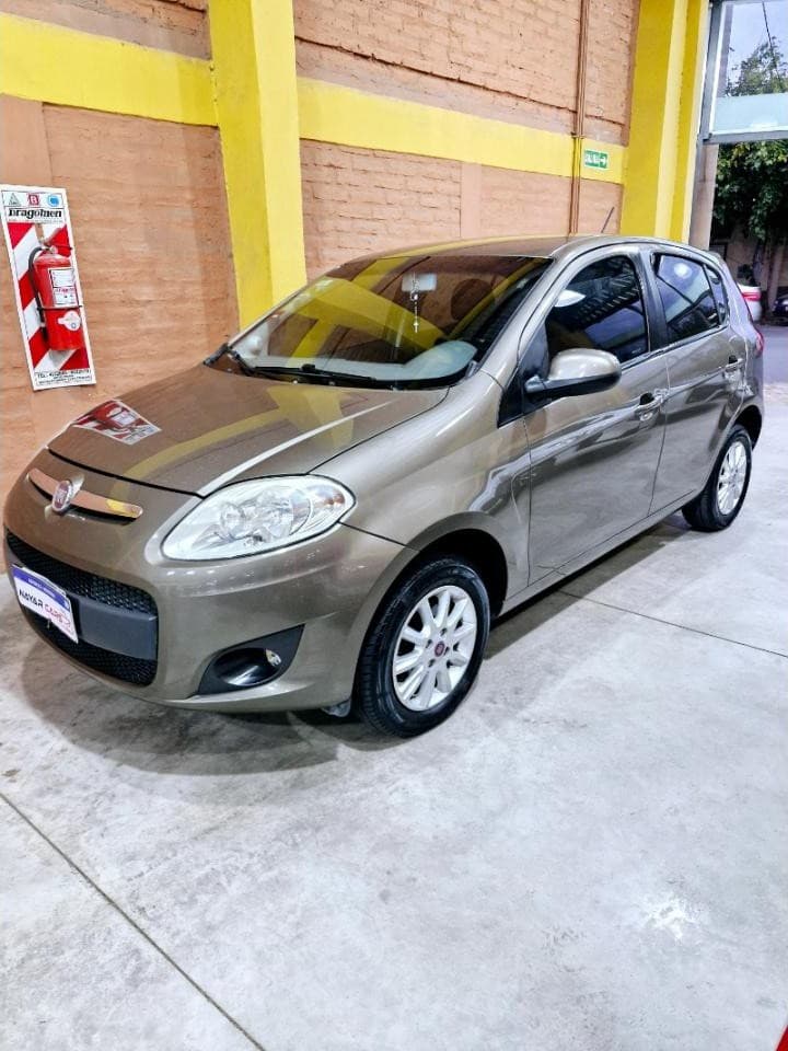 Fiat Palio Attractive 1.4 2013 Full Permuto Financio