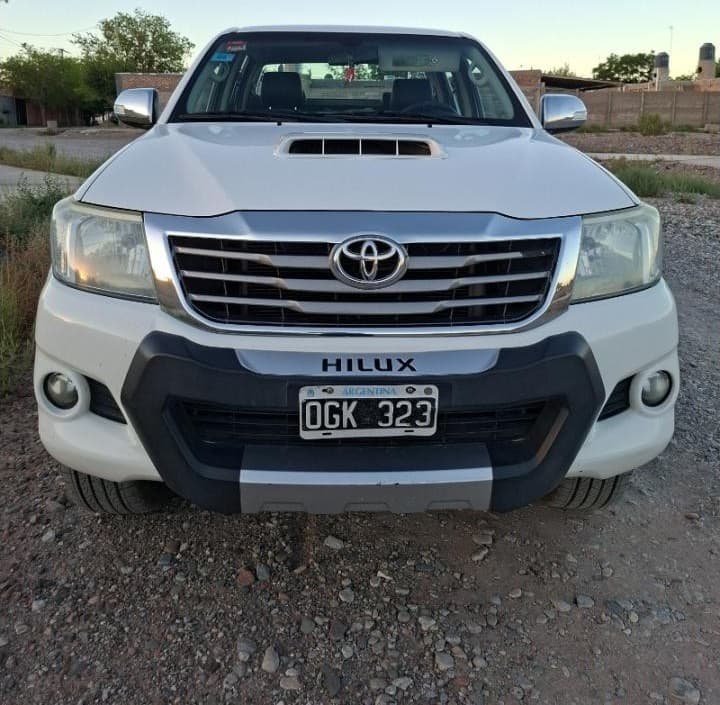 Toyota Hilux 4x4 Srv 3.0 Automática 2014