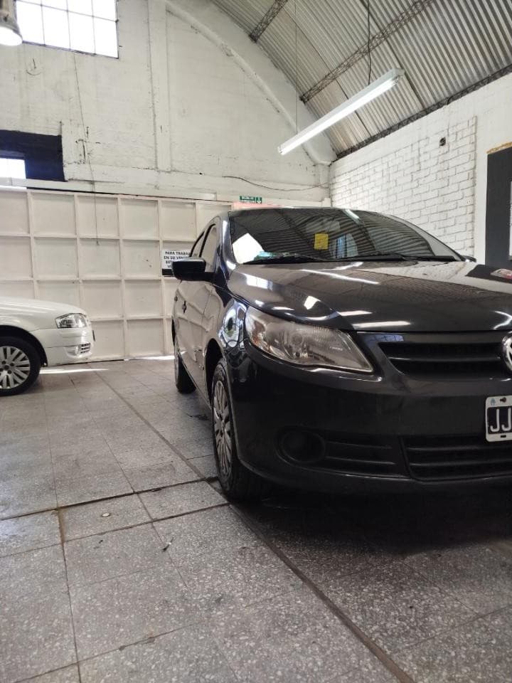 Volkswagen Gol Trend Pack 2. Aire, Dirección, Centralizado, Alarma, Alza Cristales Eléctricos, 2010