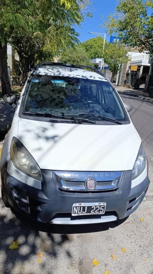 Fiat Idea Adventure 2014 Nafta 1.6 16v Con Gnc 5ta Gen - Permuto