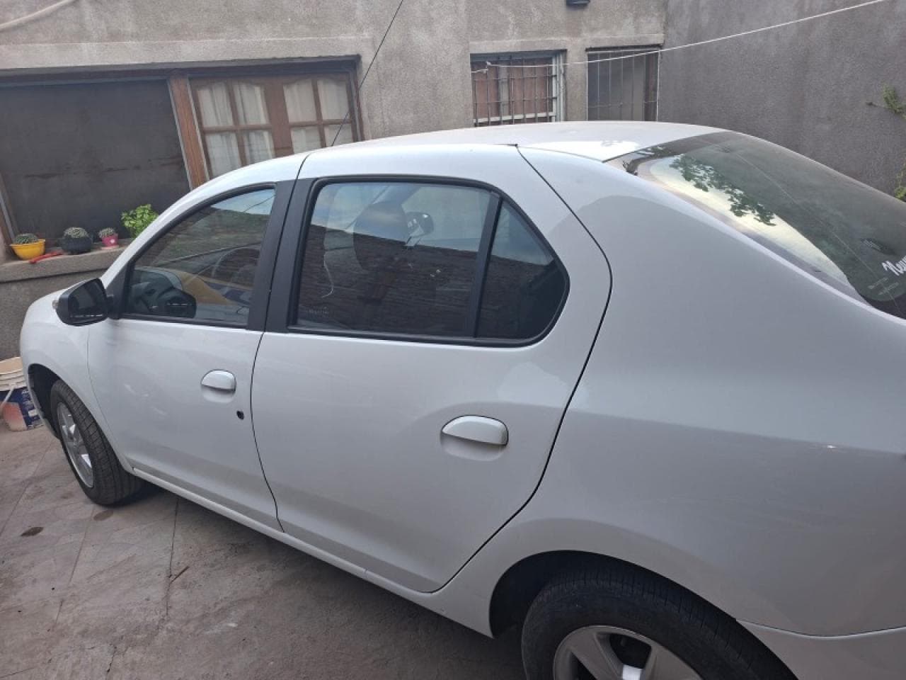 Renault Nuevo Logan Privilege 1.6 16v Motor K4m Muy Buen Estado, 2017.apto Credito Prendario