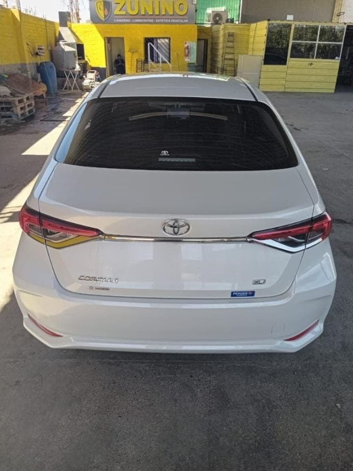 Toyota Corolla Xli  2021  26.600 Km