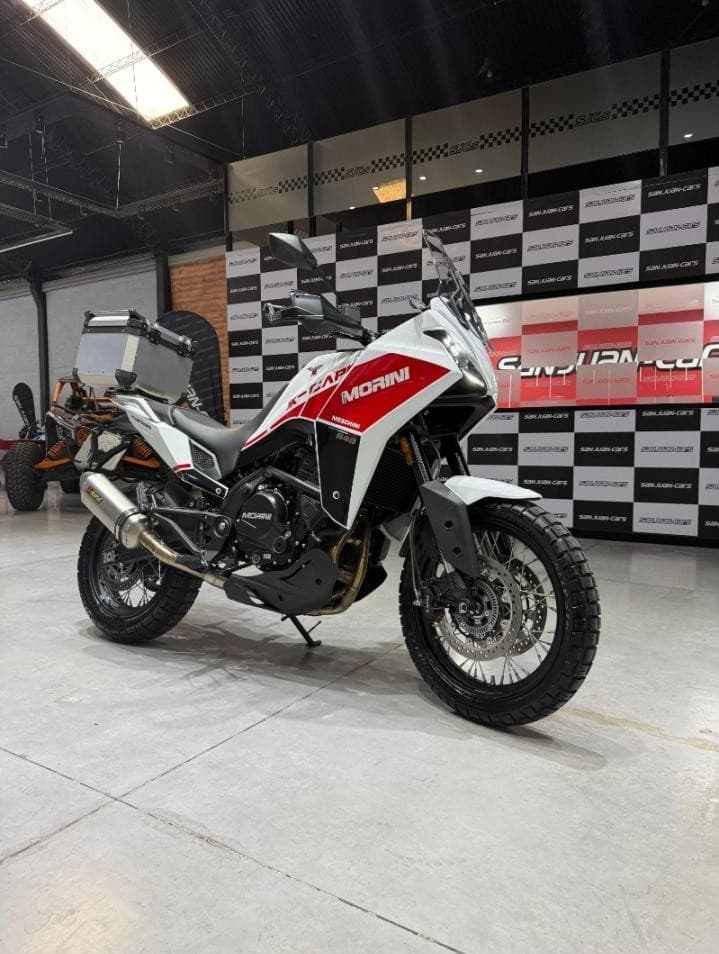 Morini X-cape 650 2024 2000km