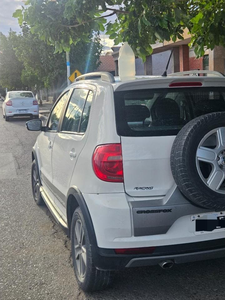 Titular Vende Volkswagen Crossfox 2011