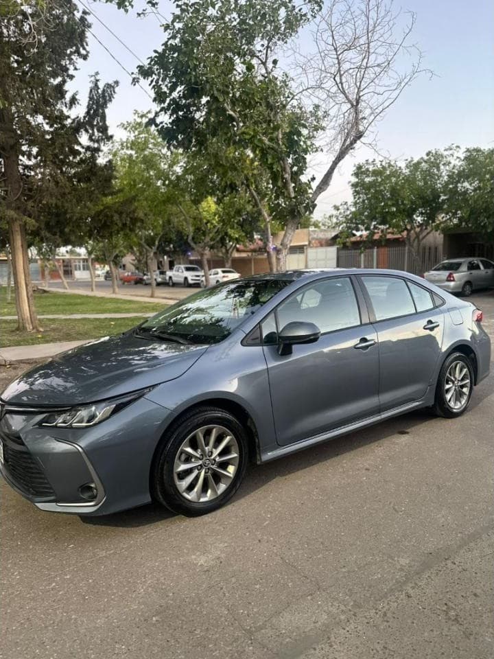 Toyota Corolla Xli Cvt At 2023