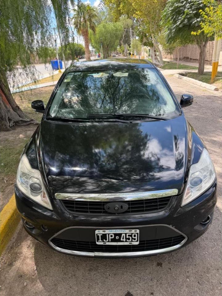 Ford Focus Ghia 1.8