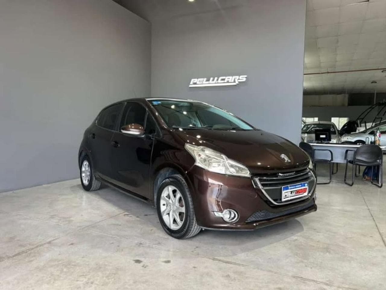 Peugeot 208 Allure Touchscreen 2016