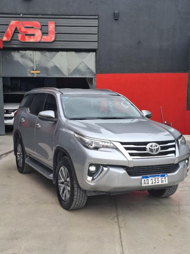 Toyota Sw4 2.8 Srx 177cv 4x4 7as At 2018 90000km
