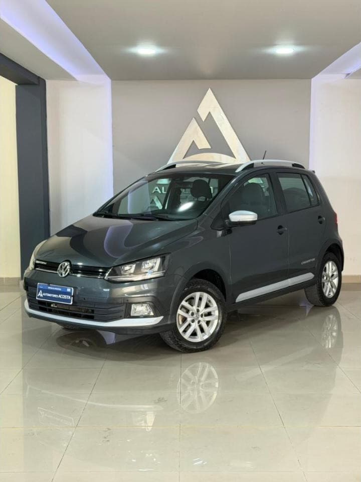Volkswagen Crossfox Highline 1.6 2015 (29.000km)