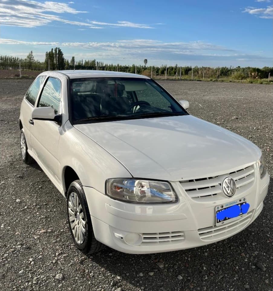 Volkswagen Gol Power 2013 Con A/a Y Direccion. Muy Lindo.