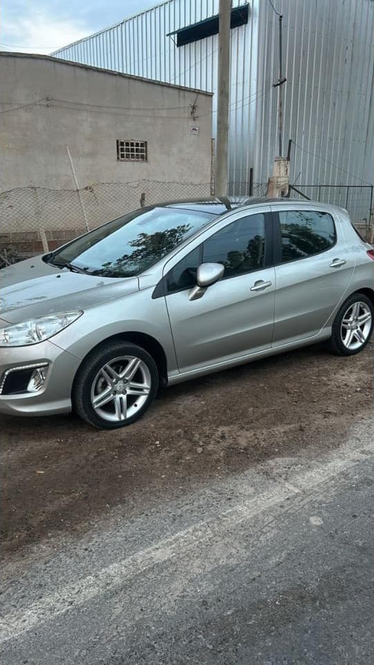 Peugeot 308. 2012. Impecable  Listo Para Transferir