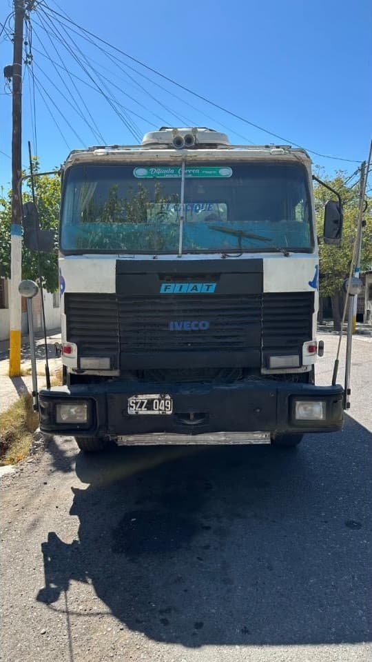 Camión Fiat 150 Motor Mercedes 1620 Turbo Volcador Modelo 93