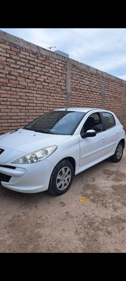 Peugeot 207 Compaq Mod 2016