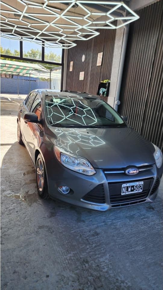 Ford Focus 2014 2.0 Automático Caja 6ta. Permuto