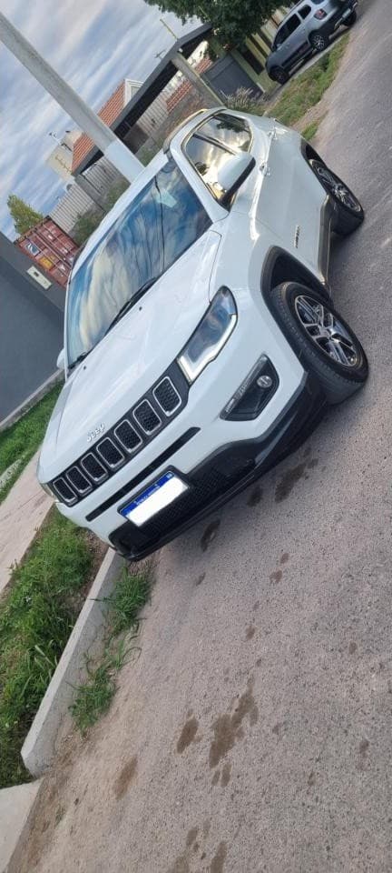 Jeep Compas Sport 2.4 Mt6 - Único Dueño