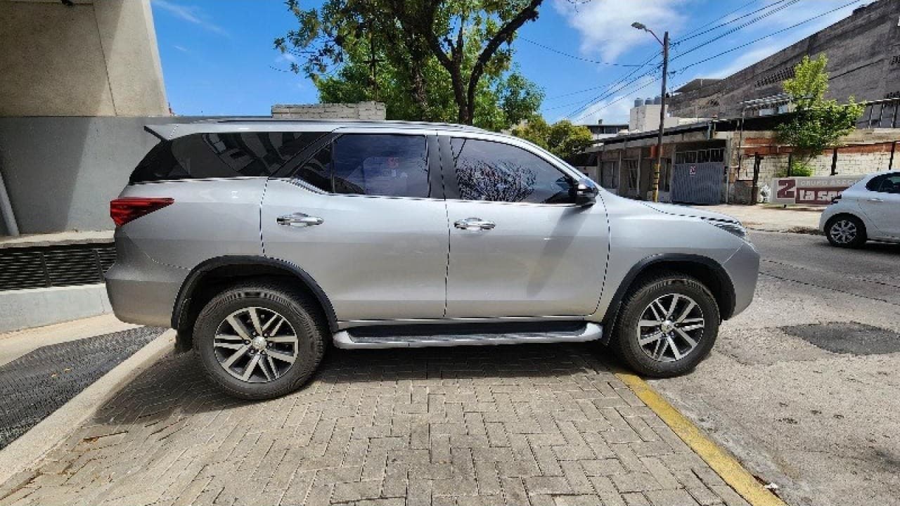 Toyota Hilux Sw4 Srx