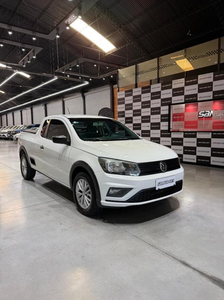 Volkswagen Saveiro 1.6 Highline Cabina Y Media 2017 (cubiertas Nuevas, Equipo Gnc)