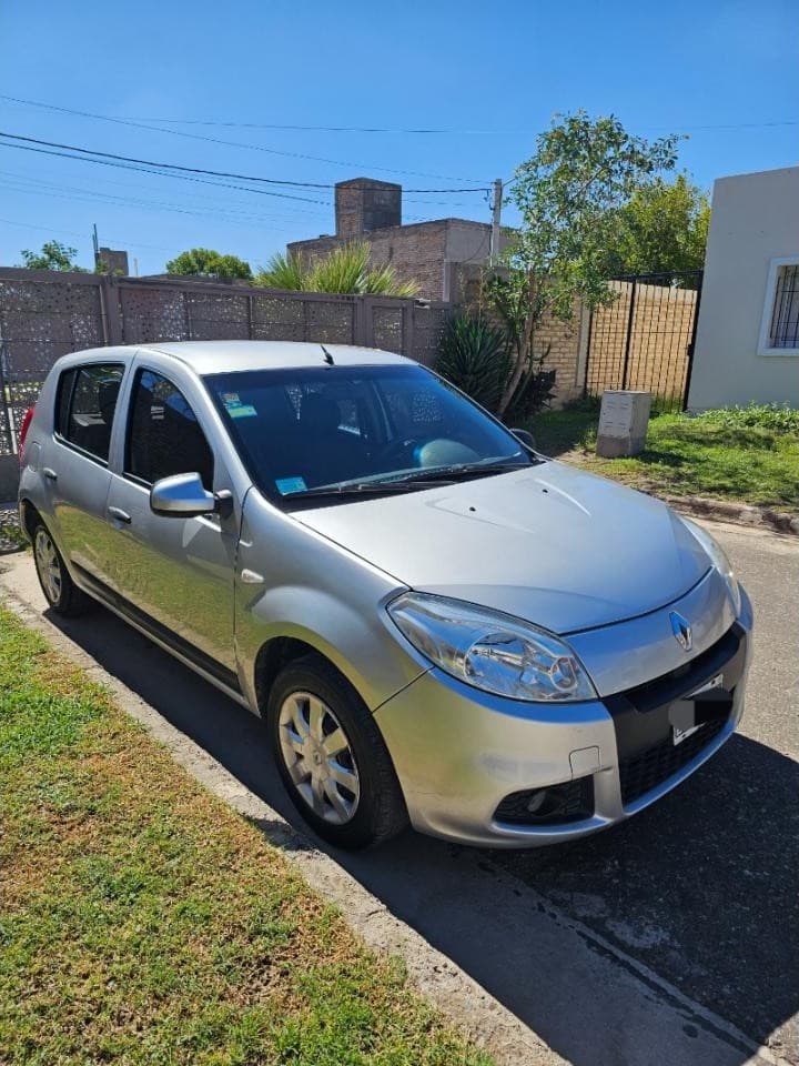 Renault Sandero 1.6 16v Confort. Impecable
