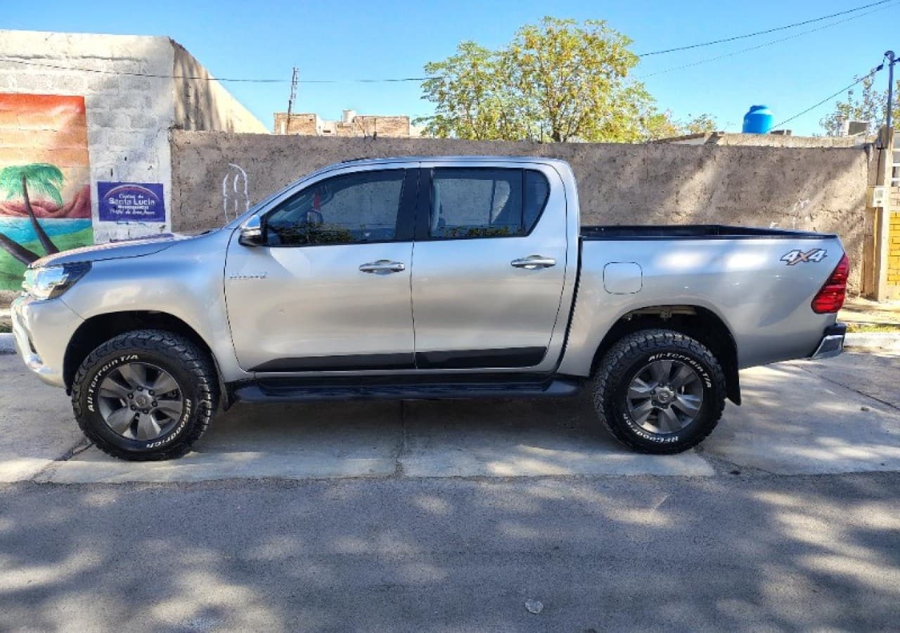 Hilux Srv 4x4 2.8