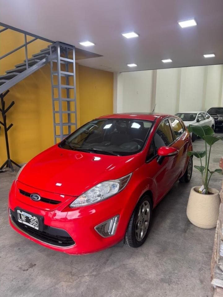 Ford Fiesta Kinetic 2012