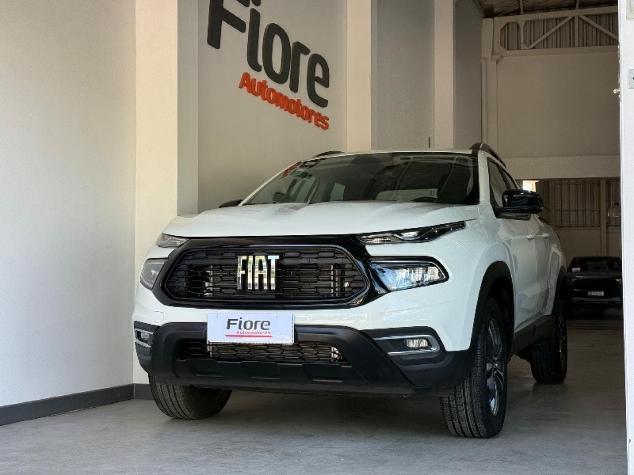 Toro Automatica Solo 2 Mil Kms 2025 Como 0km