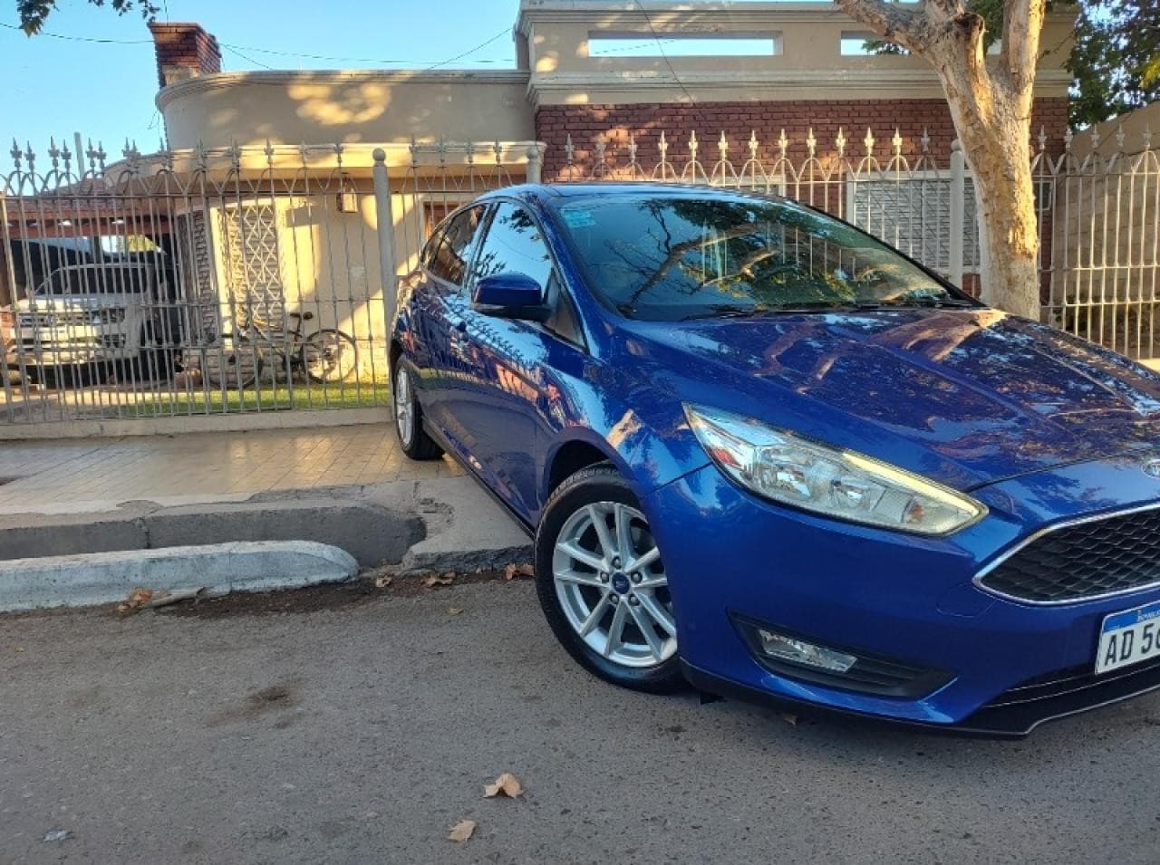 Ford Focus S 2019 única Mano