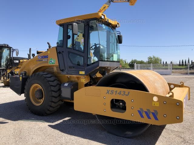 Compactador Vibratorio Xcmg Modelo Xs143j - 14 Ton. Mecanico/hidrostatico - Cummins 150 Hp - 0km