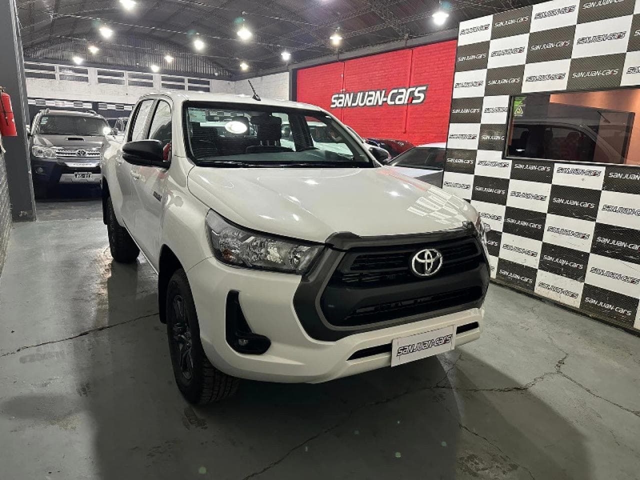 Toyota Hilux 2.8 Sr 4x4 0km  Entrega Inmediata  2026