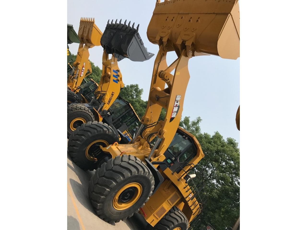 Pala Cargadora Frontal Xcmg Modelo Lw1200kn - 6.5 M3 - 12500 Kg - Joystick - Motor Cummins 560 Hp - 0km