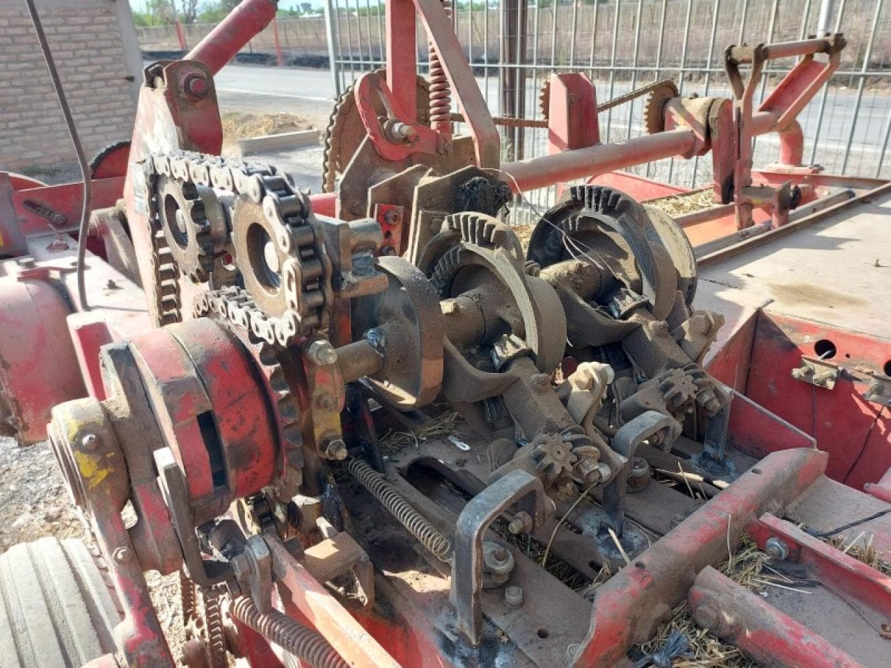 Enfardadora Maiinero 5700 A Hilo