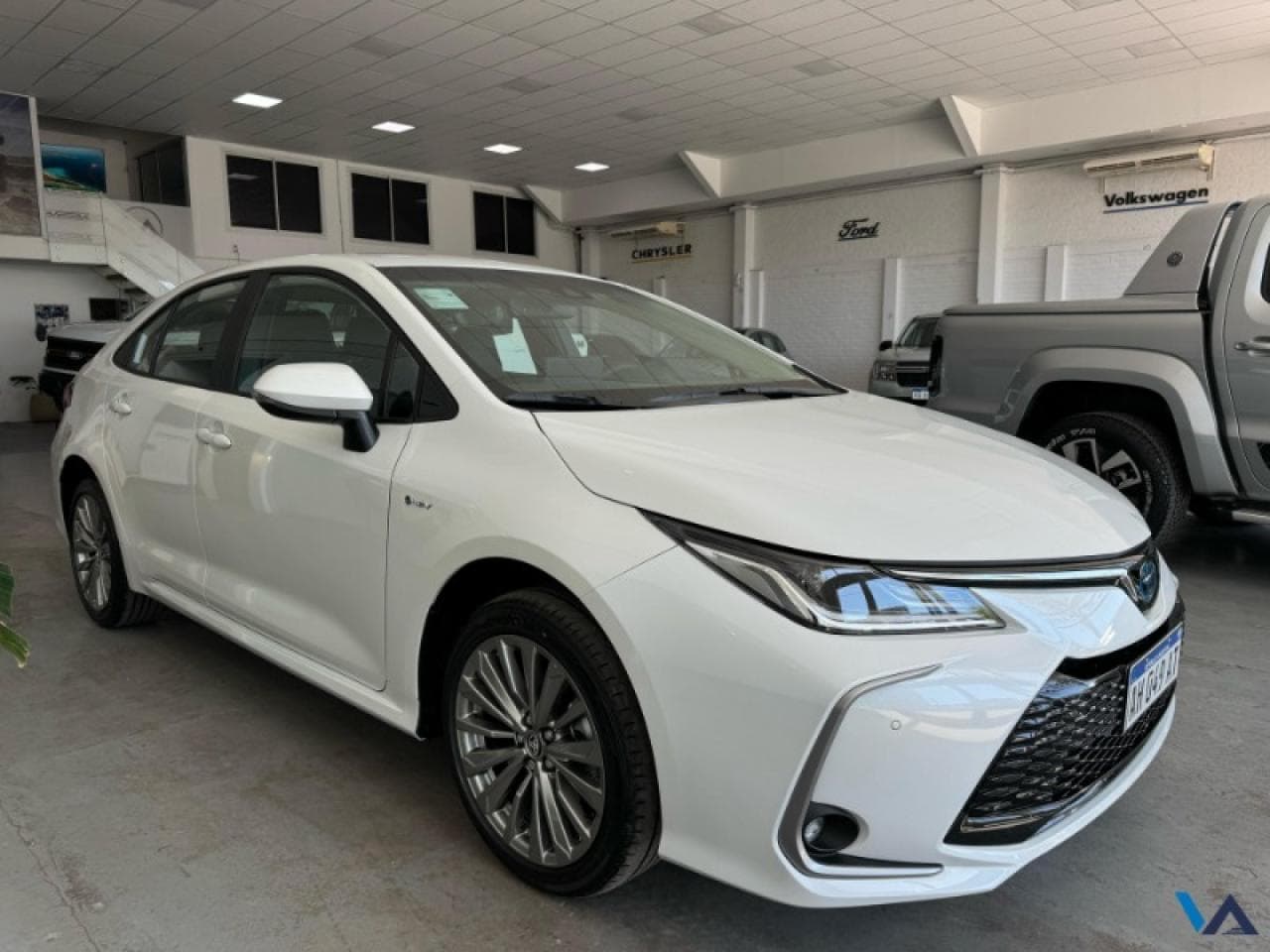 Toyota Corolla Xei Hybrid 1.8 E-cvt 0km