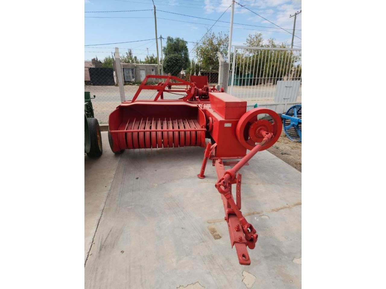 Enfardadora R F 90 Mainero