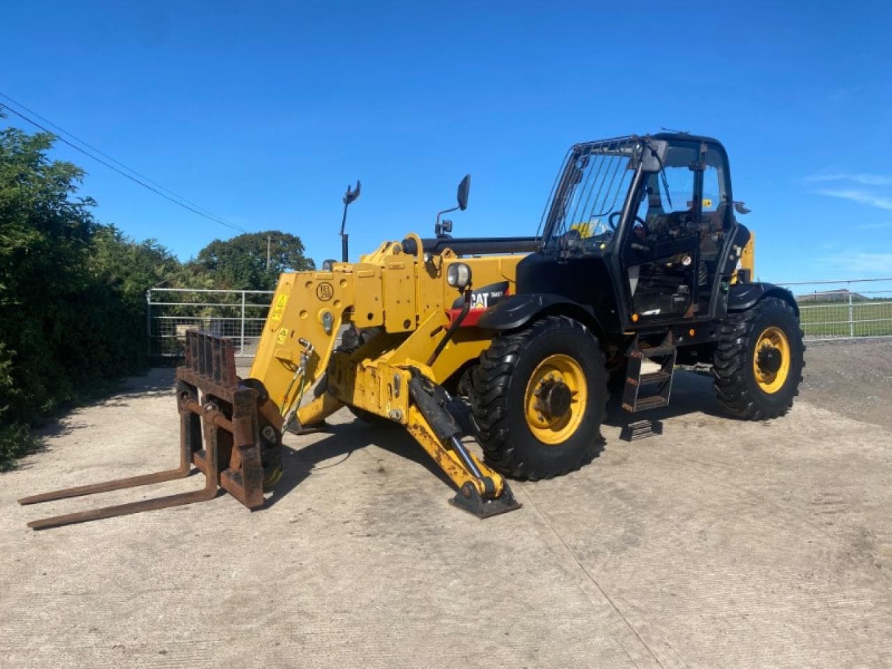 Manipulador Telescopico Caterpillar Th417 - 4 Ton - 17 M - 2012