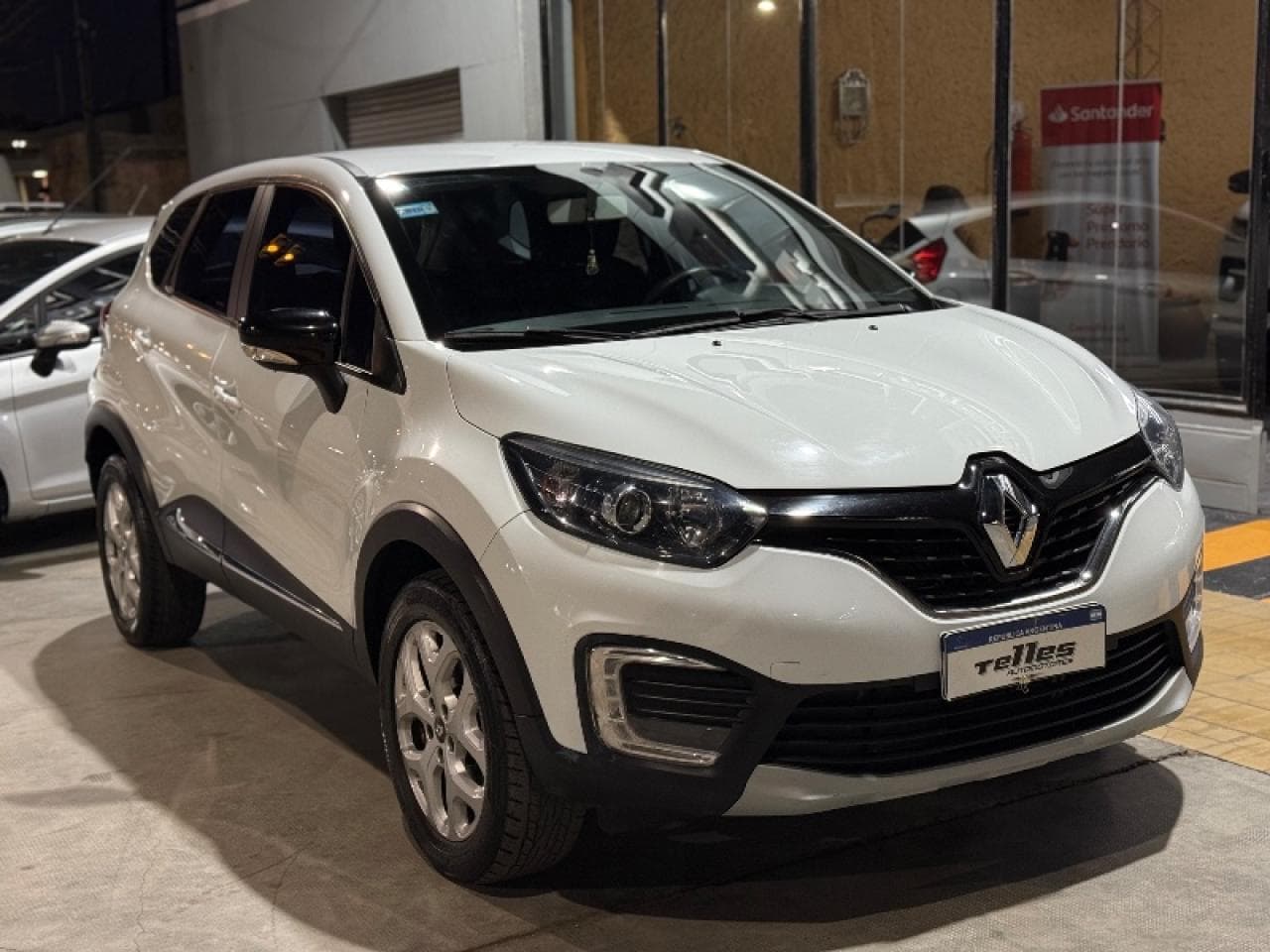 Renault Captur Zen 2.0 Año 2017