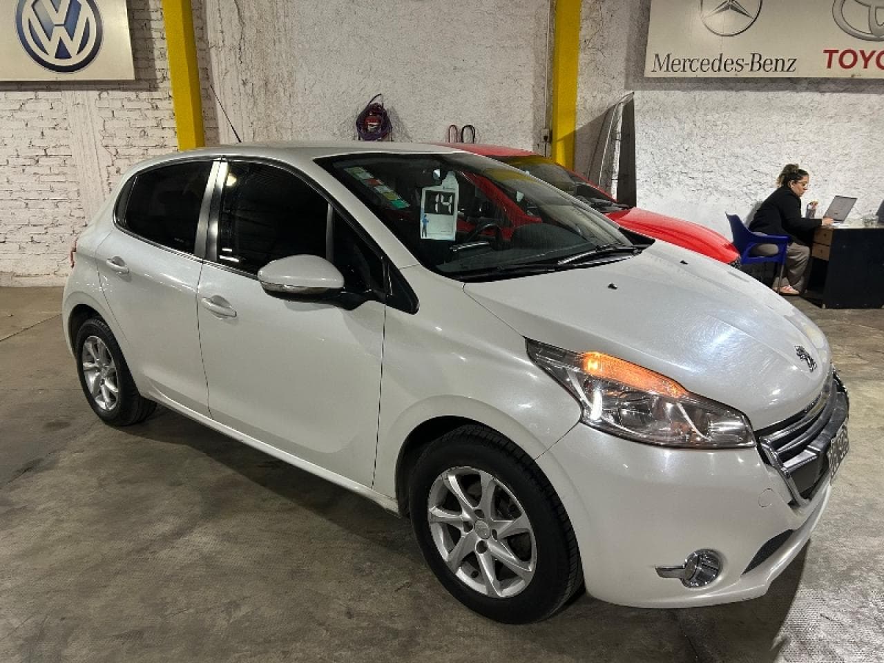 Peugeot 208 2014 Financio Permuto