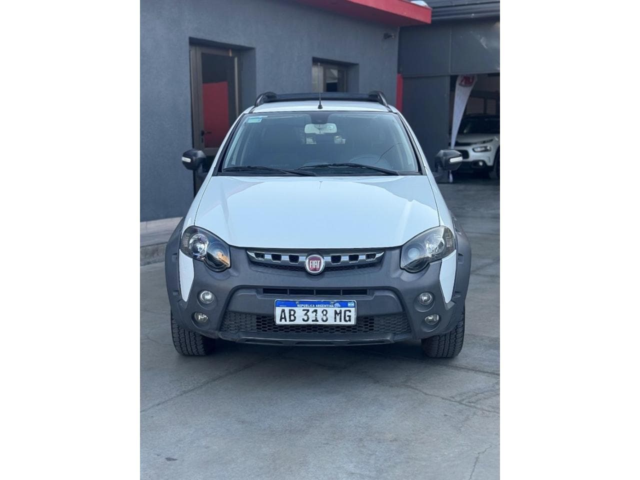 Fiat Strada 1.6 Adventure Cd Locker 2017 Impecable