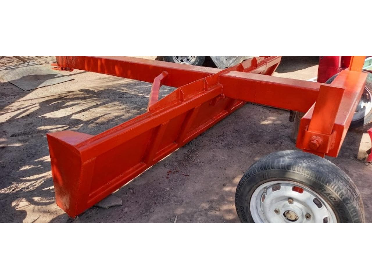 Niveleta 3m, Ruedas Regulables