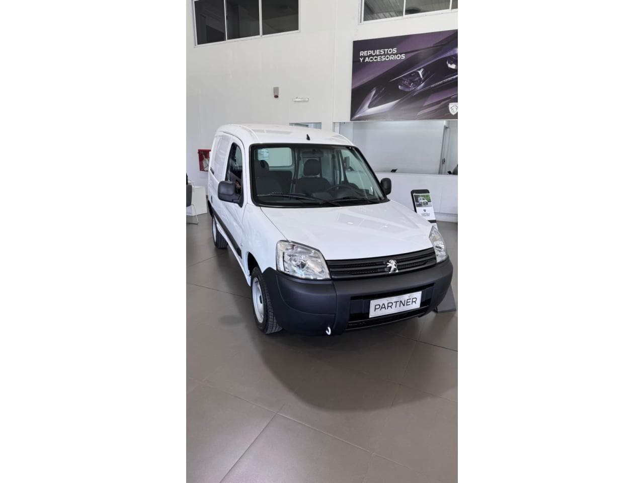 Peugeot Partner. Retira Con El 20% En Cuota 2 , Sobrepauta Consecionario Oficial