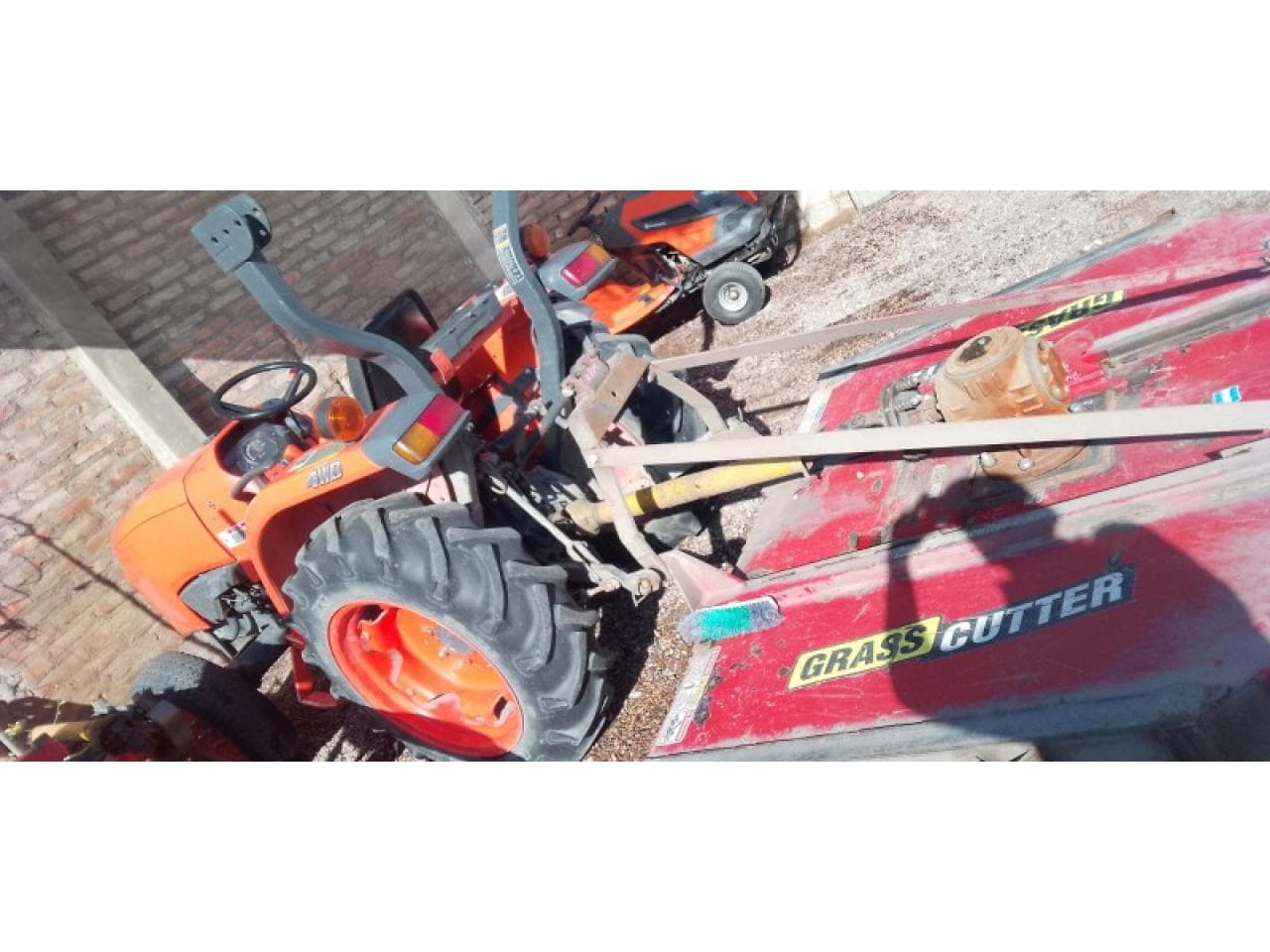 Permuto Desmalezaora Corta Cesped Para Tractor