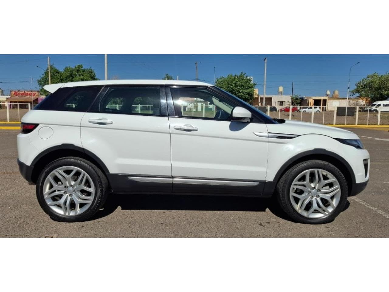Land Rover Evoque 2.0 T Hse 2019 (30.000km)