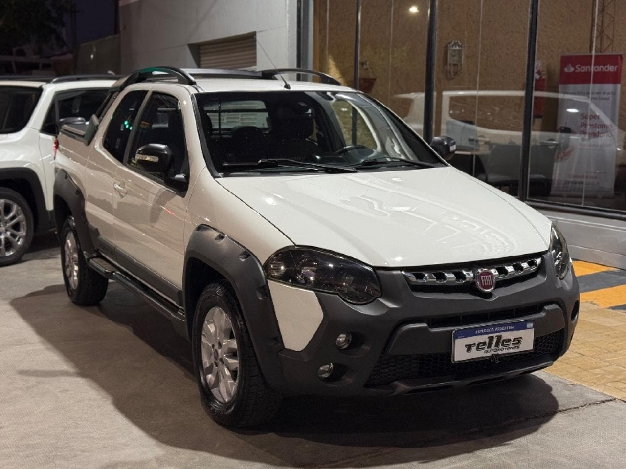 Fiat Strada Cabina Doble Adventure Locker Año 2019
