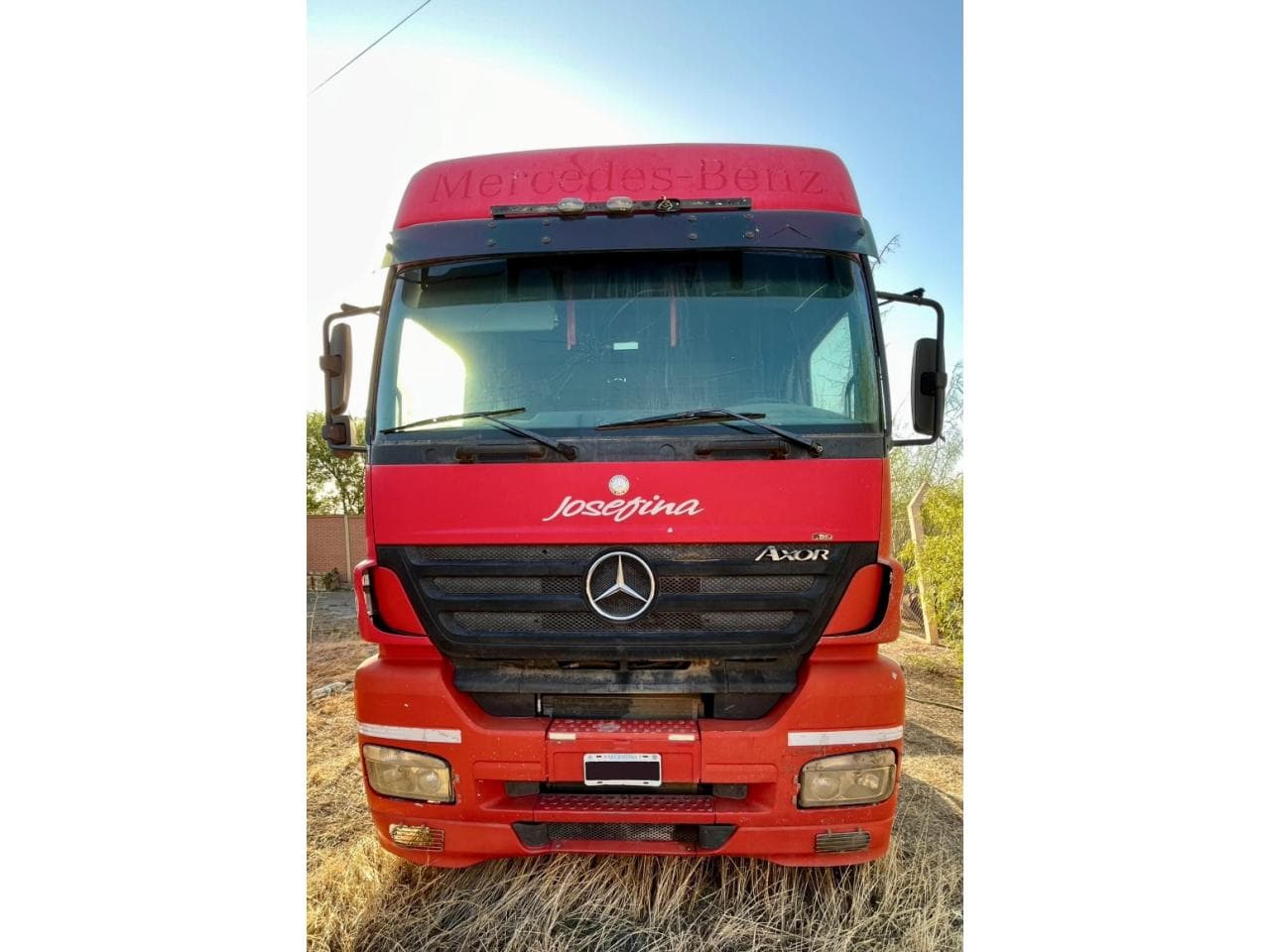 Mercedes Benz Axor 2035 + Semirremolque Maldonado